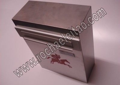 Caixas de Correio Aço Inox Porta Atrás