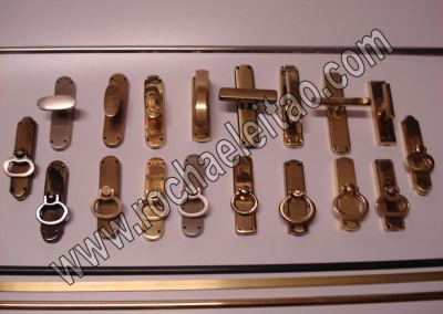 Cremones de Portas ou Janelas em Latão