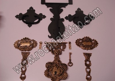 Ferragens para Arcas